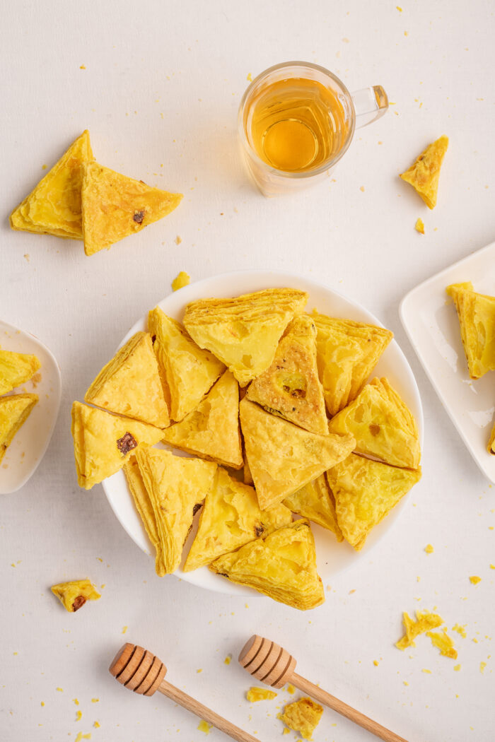 Onion Pastry Puff 200gm - Image 2